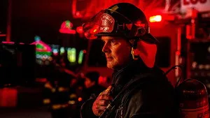 9-1-1 2. sezon 16. bölüm