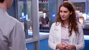 Chicago Med 2. sezon 23. bölüm