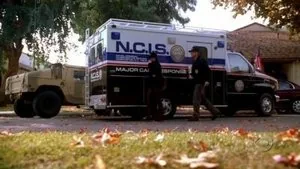 NCIS 2. sezon 9. bölüm