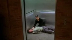 NCIS 3. sezon 22. bölüm