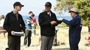 NCIS 7. sezon 23. bölüm