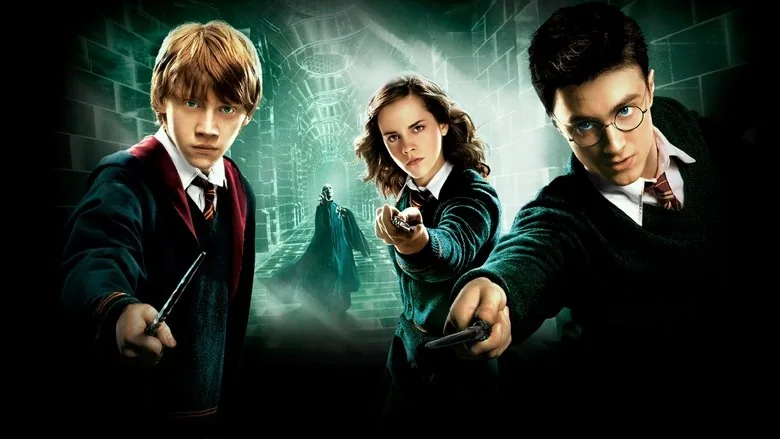 Harry Potter 5 Zümrüdüanka Yoldaşlığı sahne 1