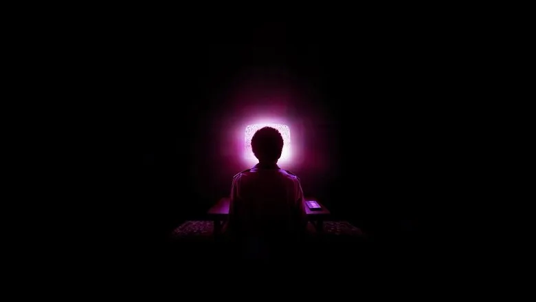 I Saw the TV Glow sahne 2