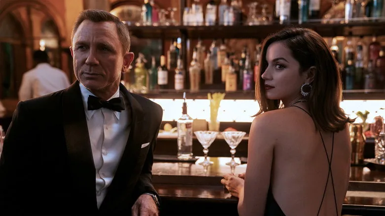 007 James Bond: Ölmek İçin Zaman Yok sahne 3