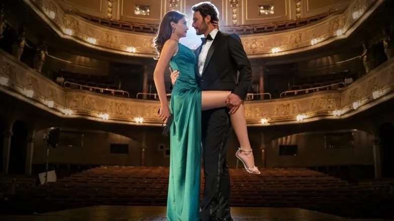 Romantik Hırsız sahne 1