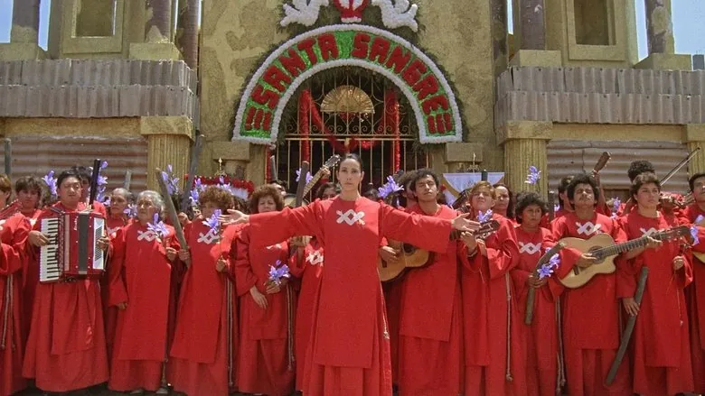 Santa Sangre sahne 1