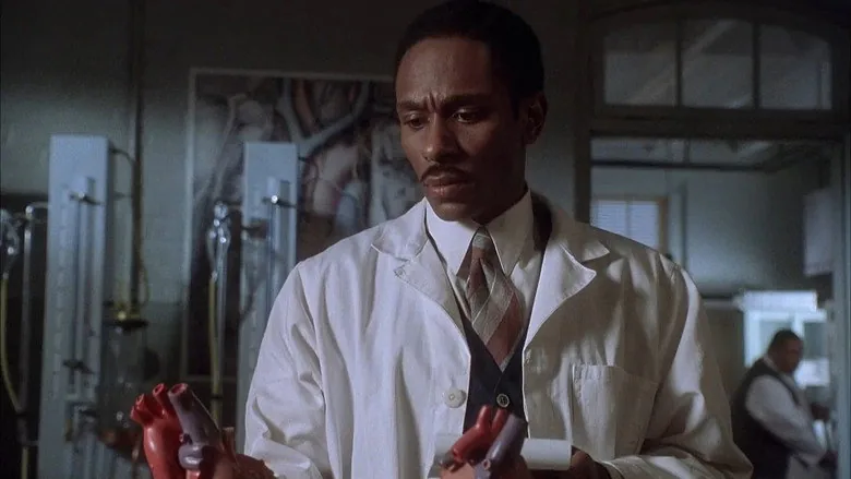 Tanrıyı Oynayanlar sahne 2