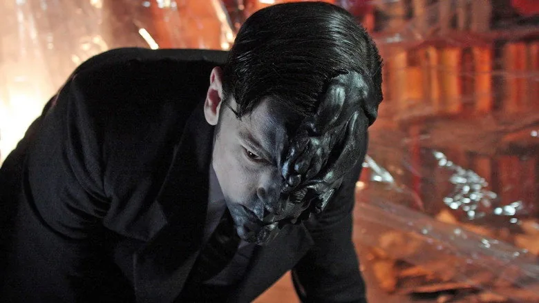 Tetsuo: The Bullet Man sahne 1