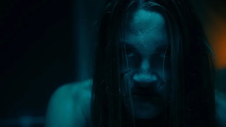 The Crucifix: Blood of the Exorcist sahne 2