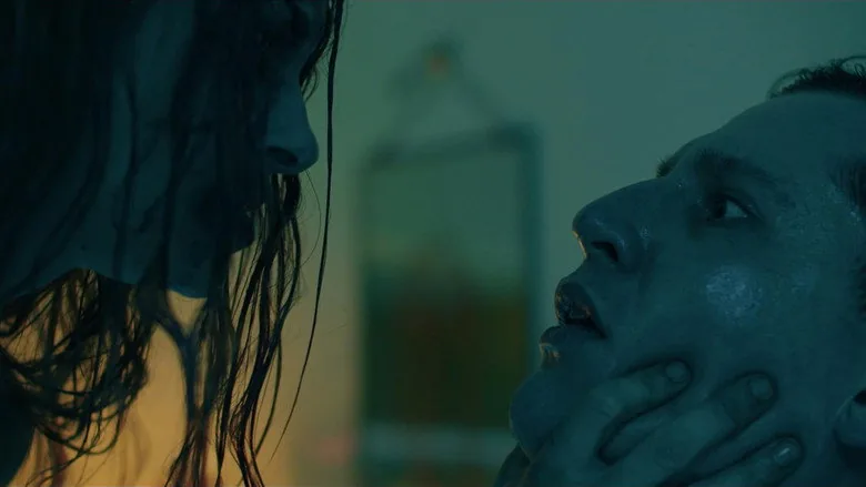 The Crucifix: Blood of the Exorcist sahne 4