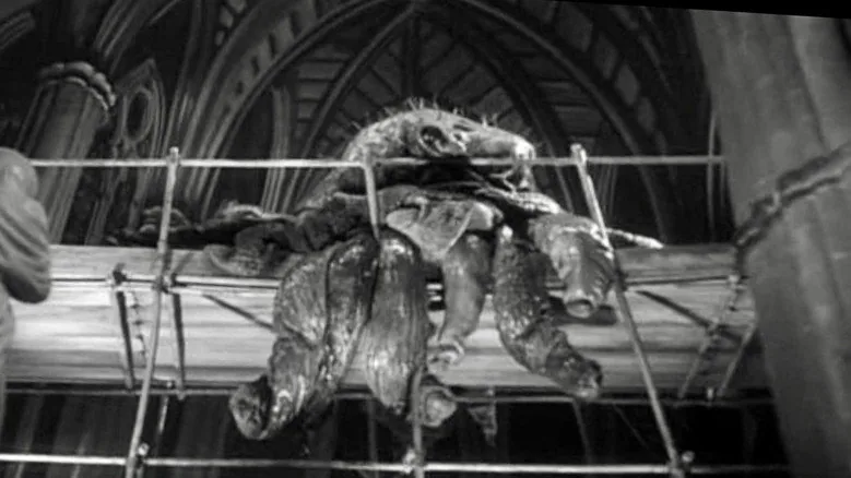 The Quatermass Deneyi sahne 3