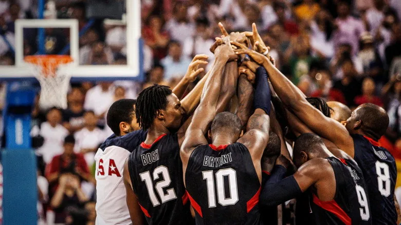The Redeem Team sahne 2