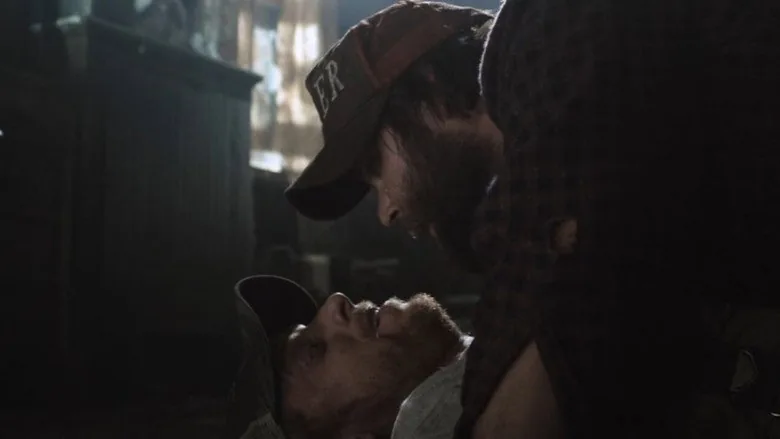 Tucker ve Dale İblise Karşı sahne 3
